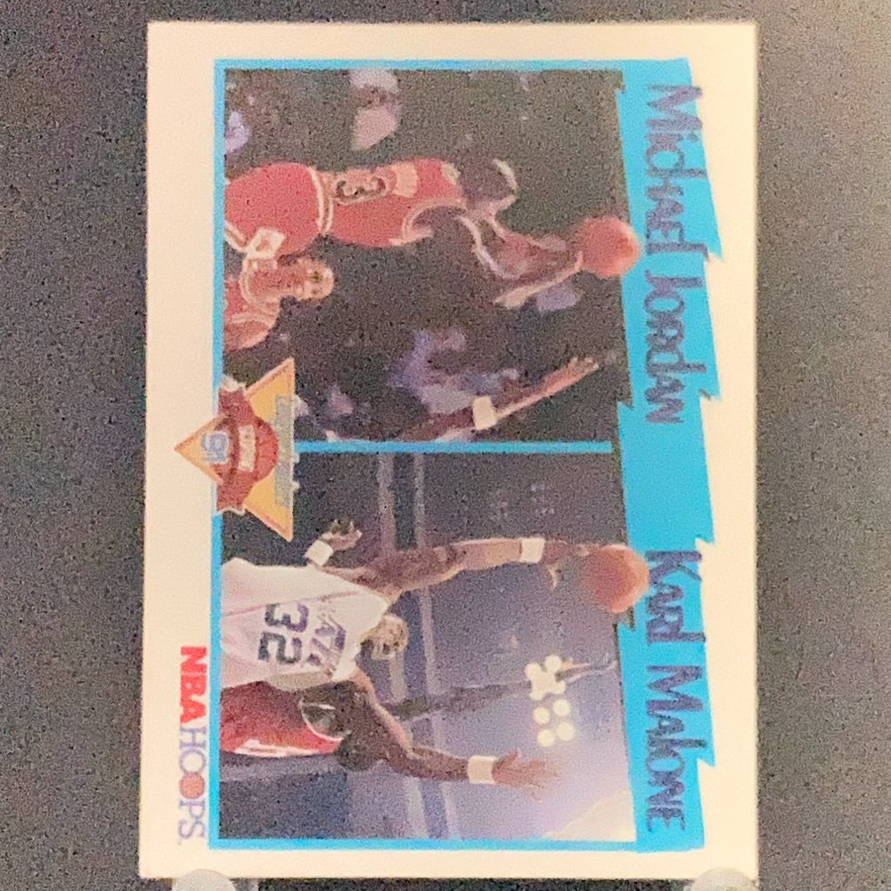 1991 NBAHOOPS Michael Jordan Karl Malone Basketball Card!!